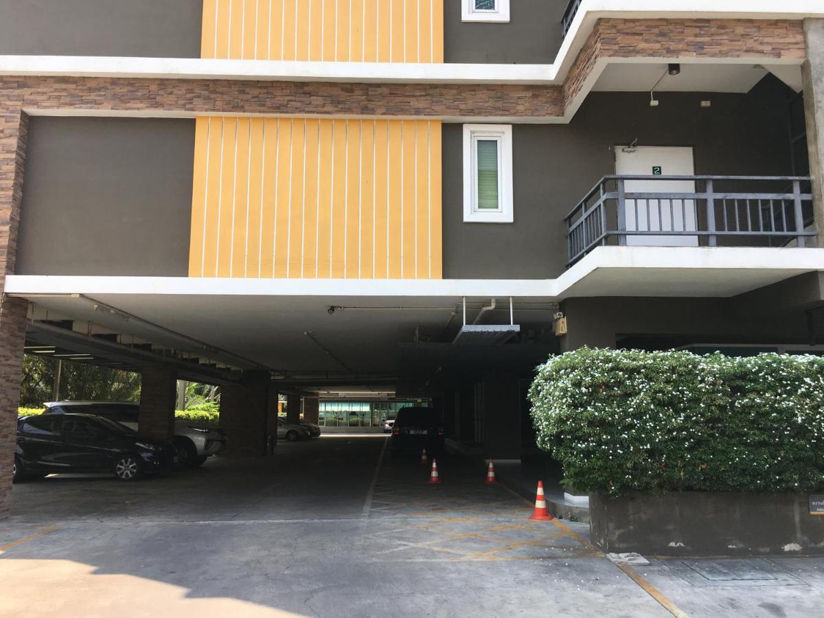 The Living Condo Bang Saen Exterior photo